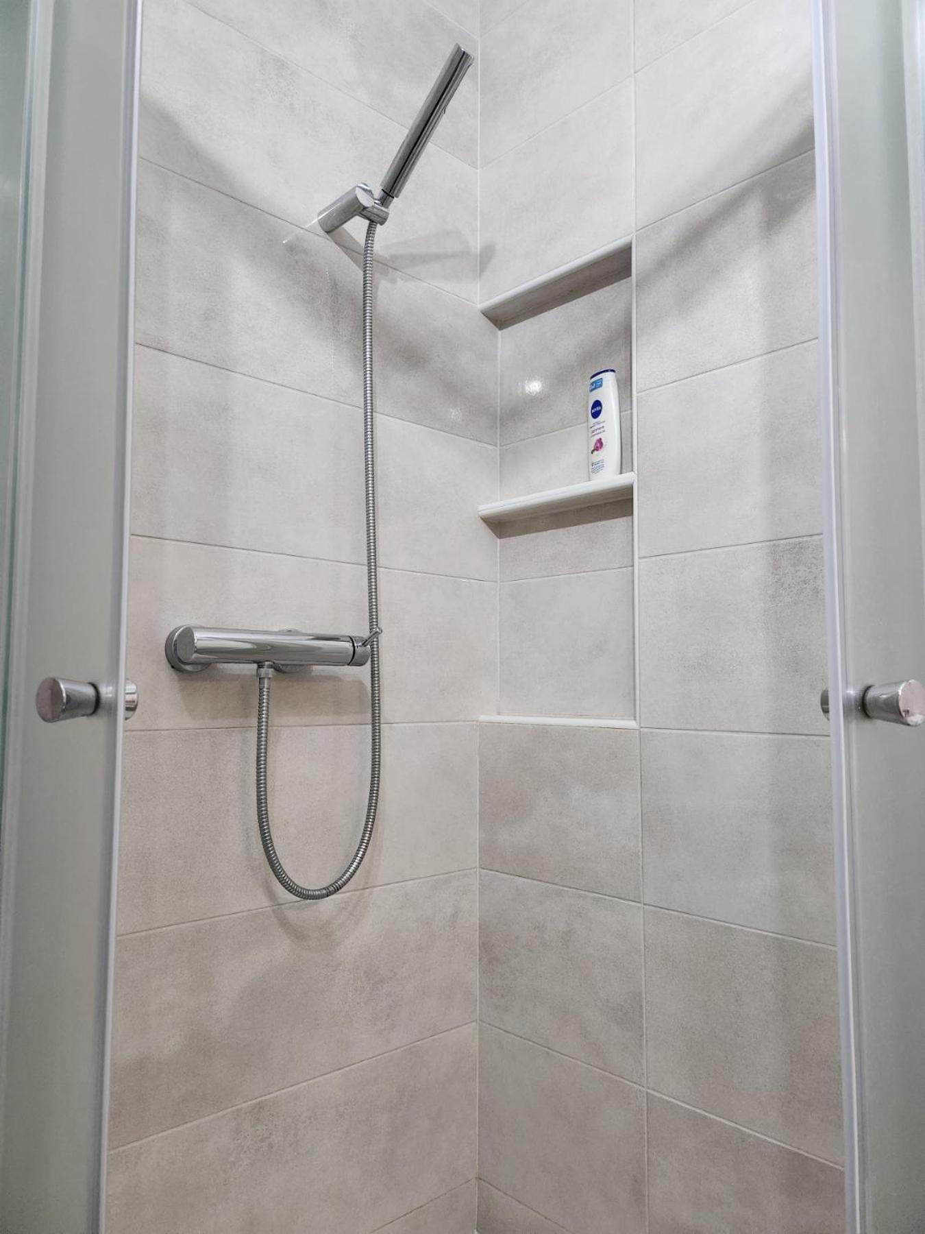 Apartman Ante Vinkovci Exteriör bild